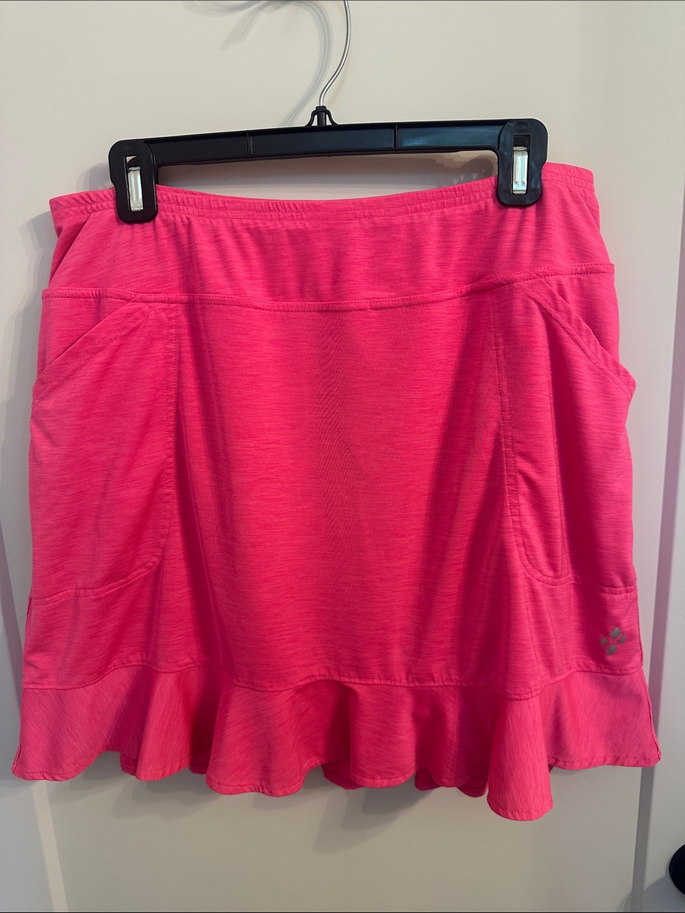 Jofit Hot Pink Ruffle Hem Athletic Skort